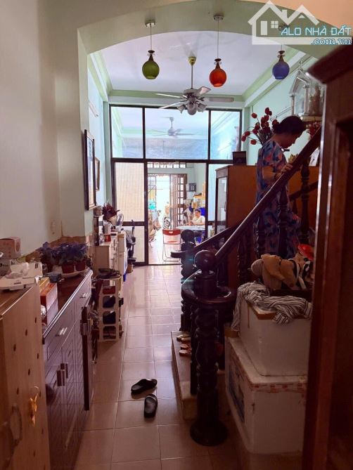 Bán nhà 4 tầng phường 13, quận Tân Bình 100m2 đường 10m nhỉnh 10 tỷ - 2