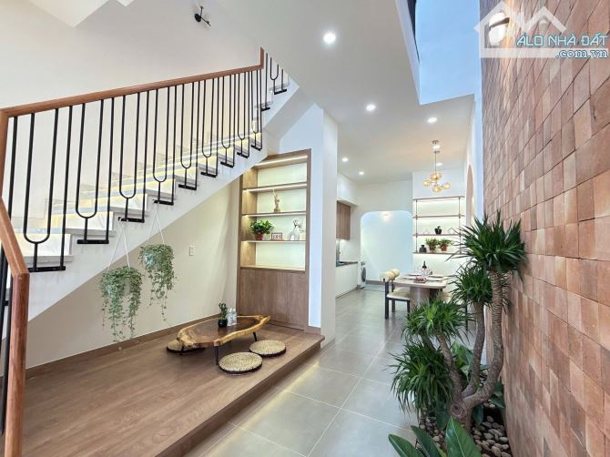 NHÀ ĐẸP MỚI GẦN CHỢ Y NUÊ - PHƯỜNG EA TAM - TP BUÔN MA THUỘT - 2
