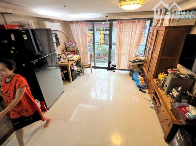 Ô TÔ NGỦ TRONG NHÀ – TRUNG TÂM BÌNH THẠNH – HẺM TRẢI NHỰA 6M – 5 TẦNG - 6.8 TỶ - 2