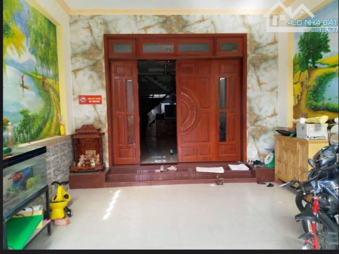 QUẬN 12 - HÀ HUY GIÁP - NHÀ 3 TẦNG BTCT - ĐƯỜNG XE TẢI - Ô TÔ NGỦ TRONG NHÀ - CHỈ 6.7 TỶ - 2