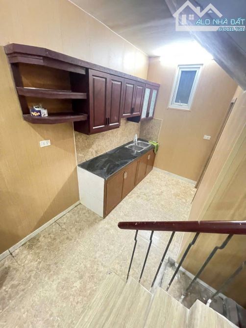 SIÊU PHẨM NHÀ ĐẸP CẦU GIẤY 5T 35M MT3,5M NGÕ RỘNG GIÁ YÊU THƯƠNG CHỈ NHINH 7 TỶ - 2