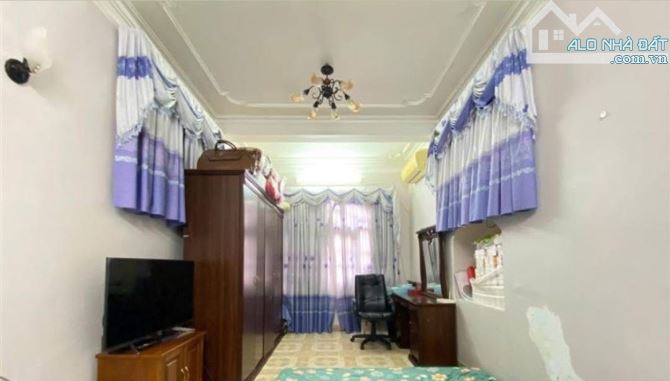 Bán nhà 4 tầng Hồ Xuân Hương, Minh Khai, Hồng Bàng, 70m2, chỉ 12.9tỷ - 2