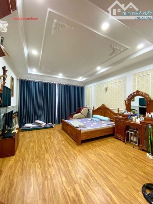 CƠ HỘI HIẾM CÓ - SỞ HỮU NGAY NHÀ 4 TẦNG CỐNG LỞ - TÂN BÌNH - CHỈ 15.5 TỶ - 2