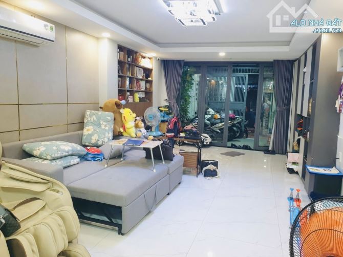 BÁN NHÀ,TRẦN XUÂN SOẠN,103m2,chỉ 10 TỶ - 2