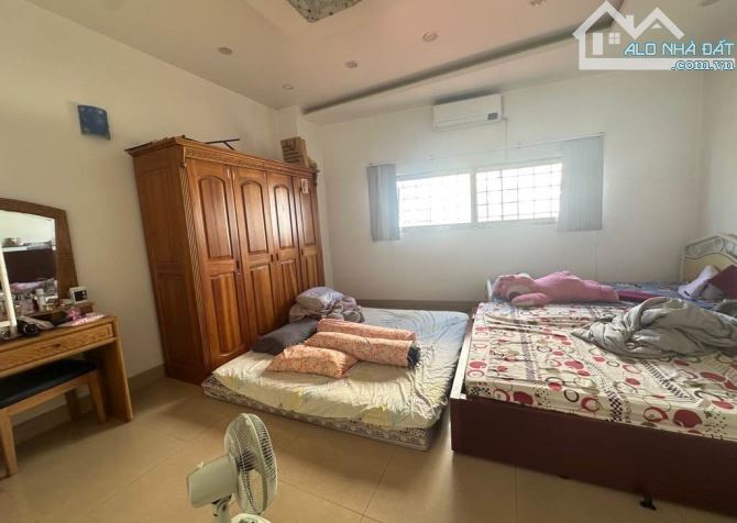 NGỘP NGÂN HÀNG BÁN GẤP TRONG THÁNG - NGUYỄN TRÃI - 40M2 - 3 TẦNG - 2