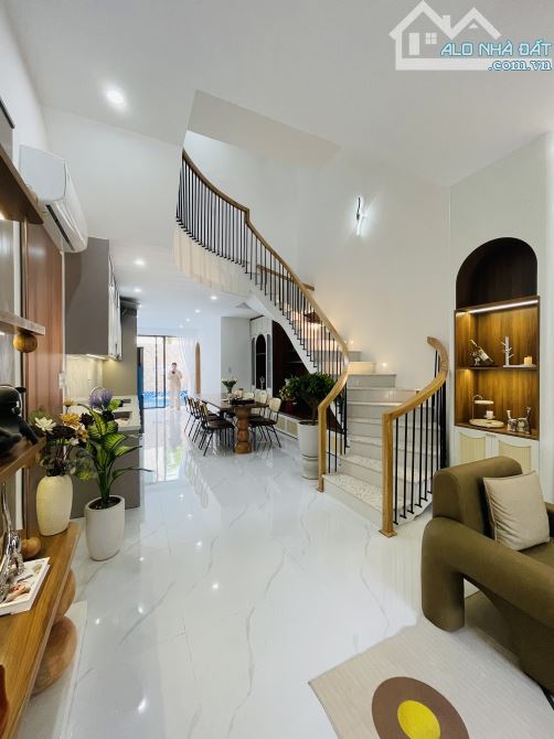 SIÊU VILLA HỒ BƠI – CÁCH BIỂN MỸ KHÊ CHỈ 500M DÒNG TIỀN ỔN ĐỊNH –THIẾT KẾ CHUẨN NGHỈ DƯỠNG - 2
