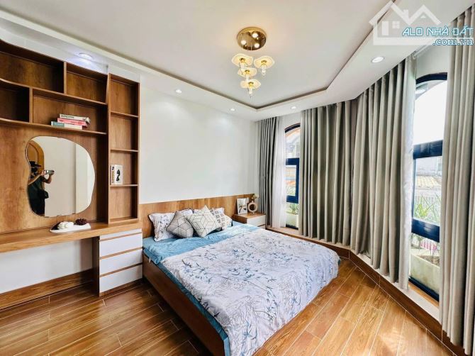 Nhà 2 mặt hẻm - đường 1 trục 5m - xe hơi ngủ nhà full nội thất Nguyễn Văn Khối p8 Gò vấp - 2