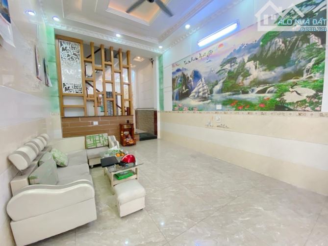 CHỦ GẤP BÁN - HXT 8M - NGAY NGÃ TƯ BỐN XÃ - LÊ VĂN QUỚI - 4 TẦNG - 70M2 - 7 TỶ HƠN XÍU - 2