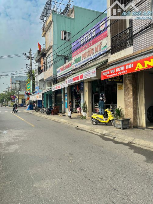 NHÀ MẶT TIỀN 104m2 GIÁ CHỈ 3 TỶ HƠN- KINH DOANH CẢI TẠO TỐT-HÀNG F0 ĐẦU TƯ - 2
