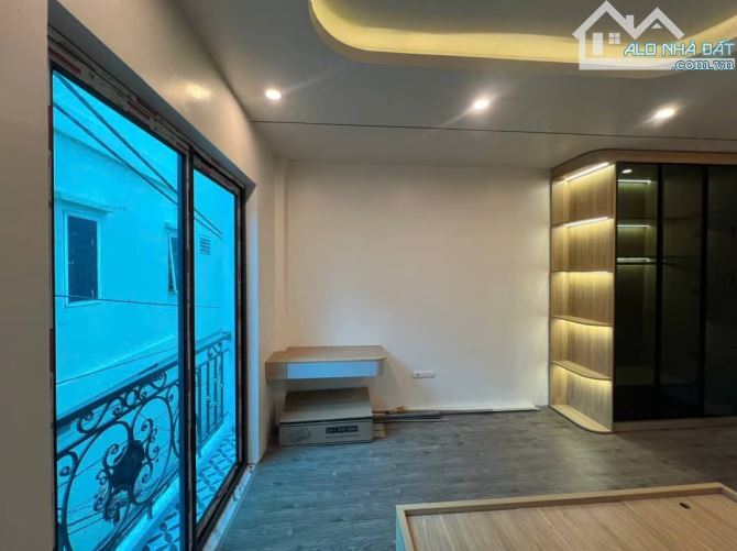 Nhà 5 tầng thang Máy, Mậu Lương Kiến Hưng, HĐ. Ngõ, kinh doanh - 2