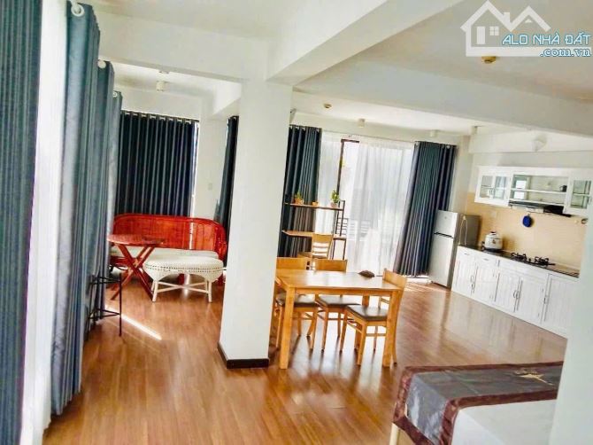 Bán Toà căn hộ hẻm Oto Trần Quang Khải - khu phố tây - TTTP Nha Trang. Giá 16 tỷ - 2