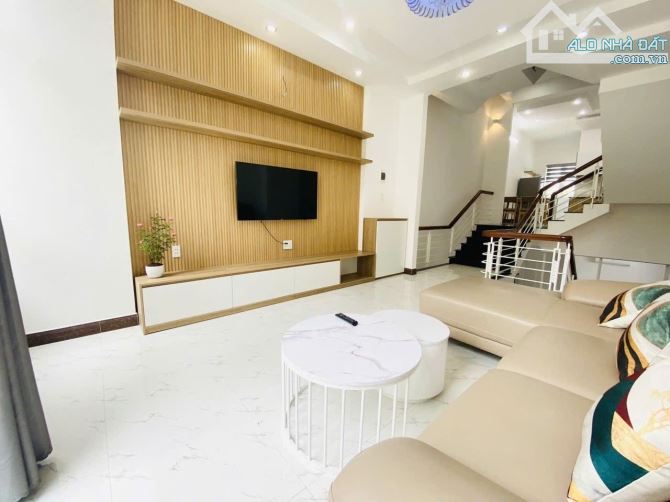 Bán nhà 3 tầng MT Huỳnh Lý - Hải Châu cách sông Hàn 100m đầy đủ nội thất - 2