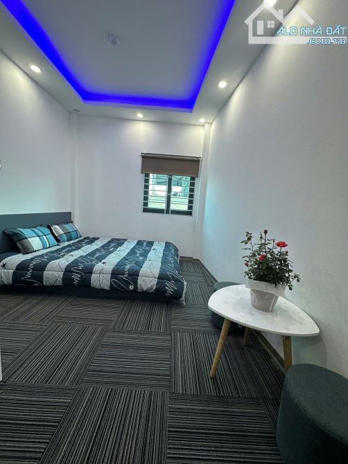 Bán nhà phố Hồng Mai, Hai Bà Trưng 43m, 5 tầng. Giá: 8.95 tỷ. - 2