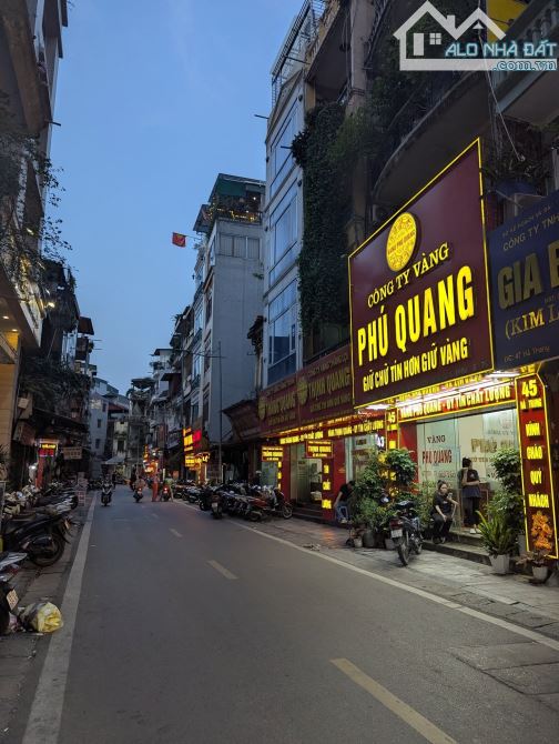 (SỔ VUÔNG) Bán nhà mặt phố Hà Trung 62mx4T MT 5,2m siêu KD VP khách sạn 60 tỷ Hoàn Kiếm - 2