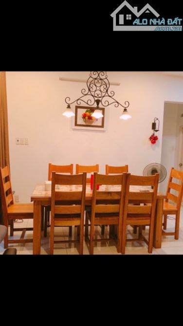 TỔ ẤM CHO GIA ĐÌNH 3 THẾ HỆ! 93M2 - NGANG KHỦNG 11M - NHÀ Ở NGAY NGUYỄN VĂN ĐẬU - 10,5 TỶ - 2