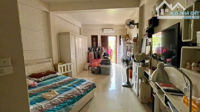 Mặt phố An Trạch - Kinh doanh sầm uất - Thang máy - Sổ nở hậu. - 2