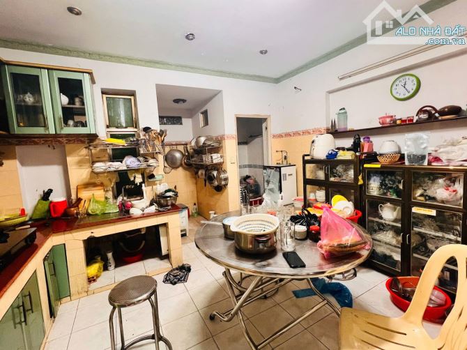 Nhà HXH 8M  Đồng Đen, Tân Bình – 66m² (4.1 x 17.5m) – 4 PN, Lệch Tầng, Giá 12.3 tỷ TL - 2