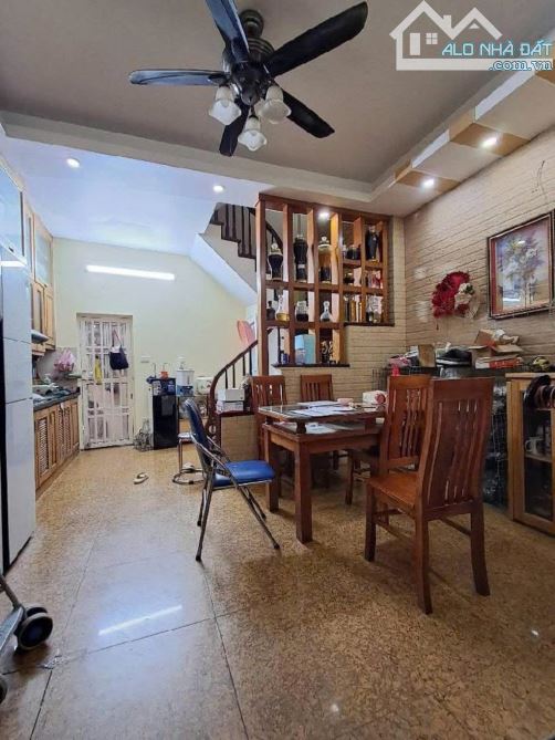Phân lô Trần Bình-Mai Dịch-Cầu Giấy, sát bệnh viện 198, 36m2 x 5 tầng, giá 6tỷ 75 - 2