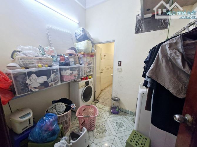 Nhà dân xây 32m khu Xã Đàn - La Thành - Ngõ thoáng, ô tô - Sổ đỏ riêng - Giá tốt nhất - 3