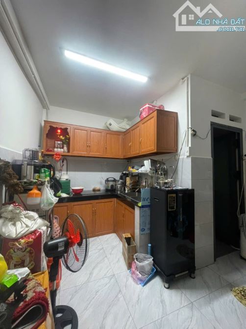 BÁN NHÀ - KÊNH TÂN HÓA - TÂN PHÚ - 2 TẦNG MỚI - HẺM AN NINH - THOÁNG MÁT - DT 3.5 X 11M- - 3