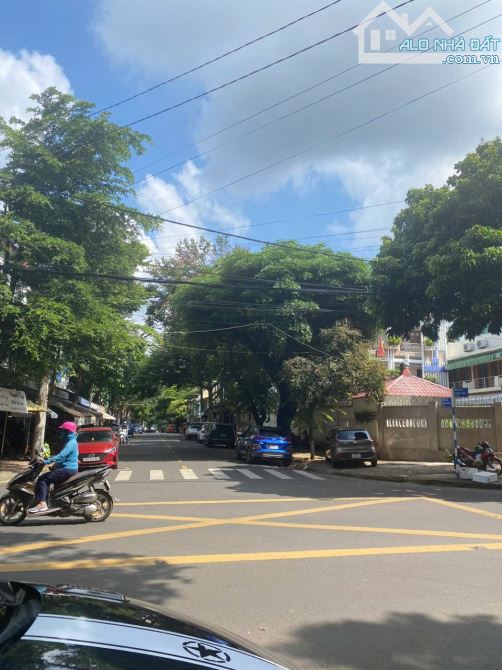 Bán nhà 1 trệt 2 lầu mặt tiền đường Hoàng Diệu - 3