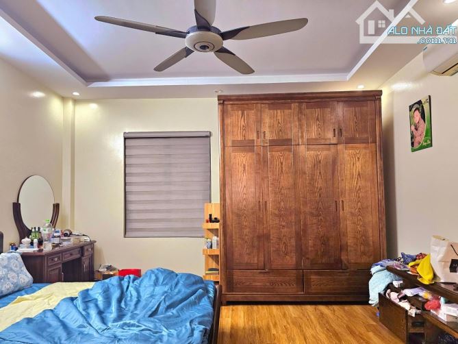 BÁN NHÀ VÕ THỊ SÁU- 56m x 6 TẦNG - THANG MÁY - NGÕ THÔNG- 15,6 tỷ - 3