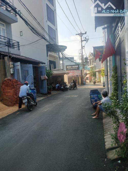 🏩Nhà mới đẹp 112m2,shr,3 tấm btct.mặt tiền đường 10m giá 6xtỳ. - 3