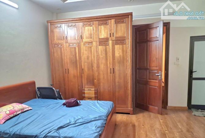 BÁN NHÀ NGÕ 42 TRẦN BÌNH, 38M2, 5 TẦNG ĐẸP, ÔTÔ ĐỖ CỔNG, GIÁ 11 TỶ, NỘI THẤT ĐẸP, Ở NGAY - 3