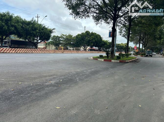 🅿️❇️ĐẤT TÂN HOÀ, MẶT TIỀN PHẠM VĂN ĐỒNG, 3,999 TỶ, 5mx23m, 100% THỔ CƯ❇️ - 3