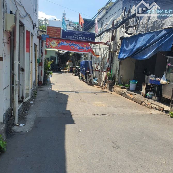 Bán nhà tại Đường Số 10, Tân Quy, trung tâm Q7, 70,5m2, nhỉnh 8 tỷ, nở hậu - 3