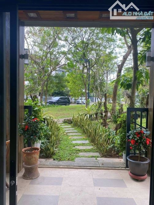 BÁN BIỆT THỰ GAMUDA GARDENS HOÀNG MAI. 200M2 - 4 TẦNG, MT 10M. - 3
