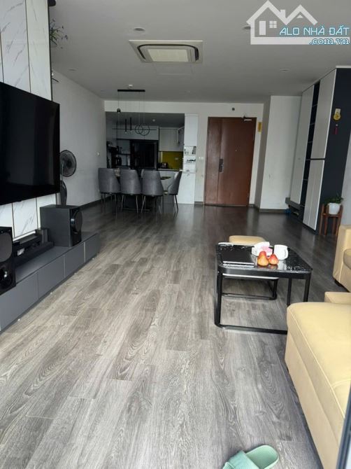 Căn hộ chung cư new sky Văn quán lô góc 125m  3 ngủ vị trí trung tâm đáng sống bậc nhất - 3
