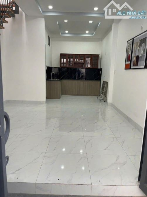 BÁN NHÀ TRUNG TÂM NHA TRANG HẺM 2 THÁNG 4 VẠN THẠNH - 3