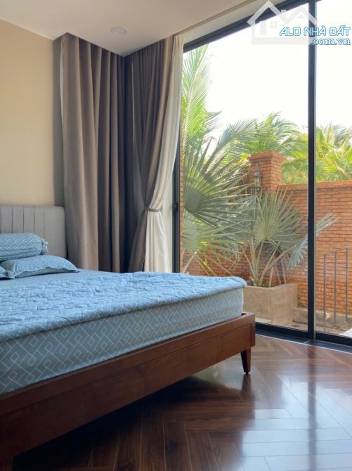 Bán biệt thự 600m có hồ bơi riêng - 3