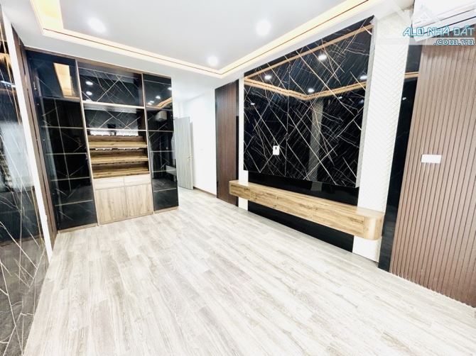 Bán nhà Kim Đồng , phân lô , ô tô , thang máy , full nội thất , dt 57m x 5T x 14,5 Tỷ - 3