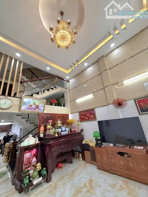 🏠 Nhà Đẹp - Lý Thường Kiệt - P.9 - Tân Bình.  🏰 Kết cấu : 5 Tầng - 6PN - 7 🚾. - 3