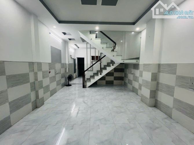 🔥 TÂN BÌNH – NHÀ MỚI 2 TẦNG – XE HƠI ĐẬU CỔNG – Ở NGAY – 50M2 – GIÁ CHỈ 5.5 TỶ TL - 3