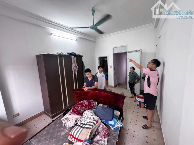Bán nhà riêng tại Đường Giáp Bát, Phường Giáp Bát, Hoàng Mai, Hà Nội, 4,9 tỷ, 28m2 - 3