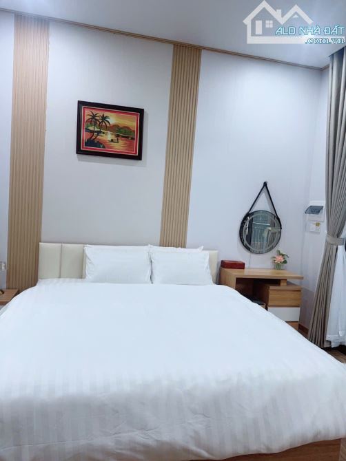 BÁN CĂN GÓC VILLA 2 TẦNG 440M2 GẦN BIỂN MỸ KHÊ ĐÀ NẴNG - 3