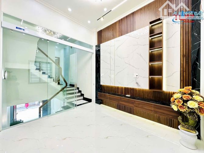 Bán nhà 4 tầng mới xây Trại Chuối, Hồng Bàng, Hải Phòng giá 3,3x tỷ - 3