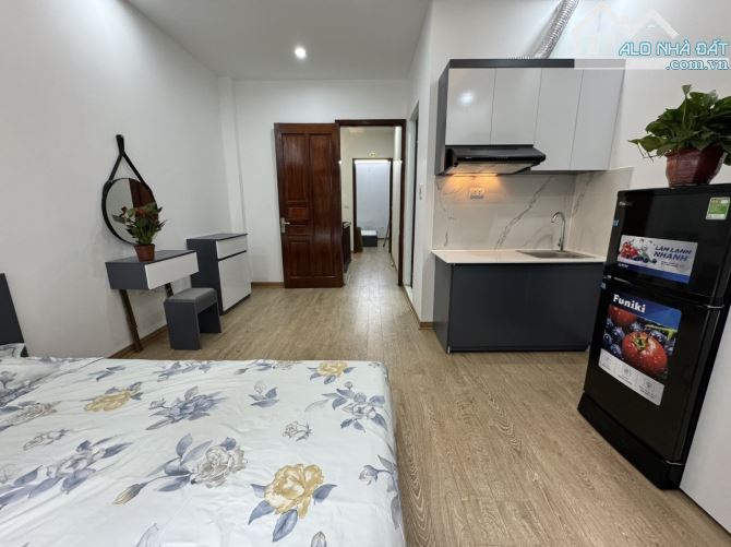 NHÀ ĐẸP LONG LANH VỪA Ở VỪA CHO THUÊ -- PHÚ ĐÔ  - DÒNG TIỀN ỔN ĐỊNH 9 PHÒNG FUll NỘI THẤT - 3