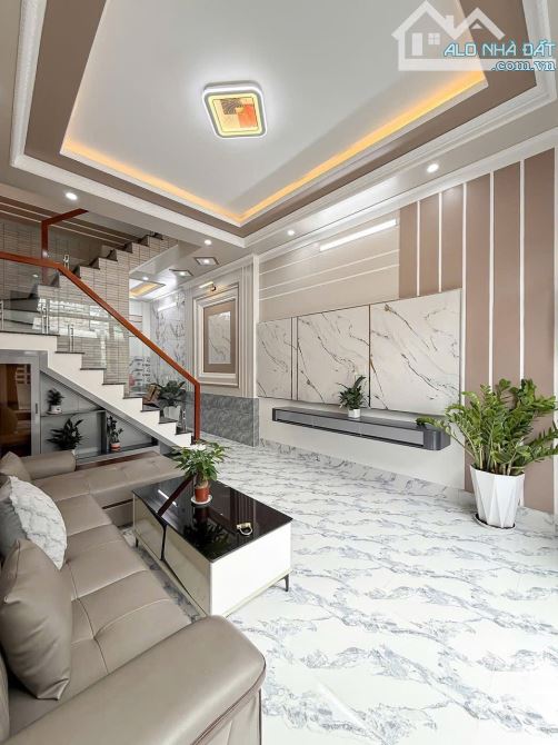 🏡 BÁN NHÀ TRỆT 2 LẦU MỚI ĐƯỜNG SỐ 26 CÁCH ĐẠI HỌC Y DƯỢC CHỈ 500M - 3