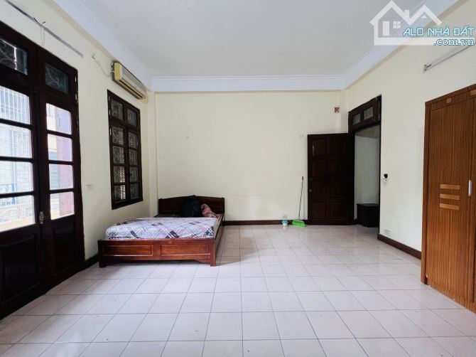 Bán nhà LôGóc Ôtô tránh Phố Kim Mã Thượng (Liễu Giai) 37/40mx5Tầng,MT 5.1m 16 Tỷ - 3