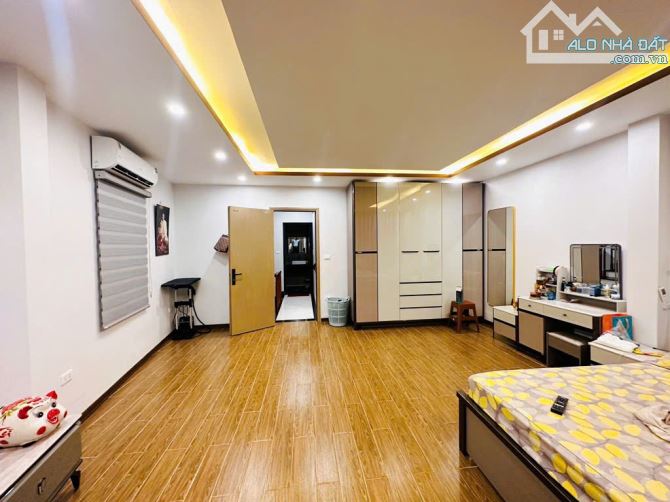 Nhà đẹp, mới xây DT 70m – Sẵn ở luôn tại phố Ngõ phố An Dương chỉ gần 6 tỷ! - 3