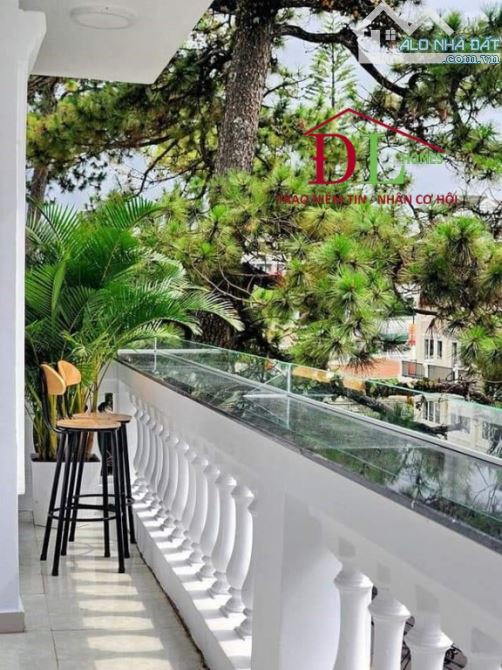 Bán khách sạn mặt tiền phố Bà Triệu Đà Lạt đi bộ ra Hồ Xuân Hương 3 phút, 47 phòng KD - 3