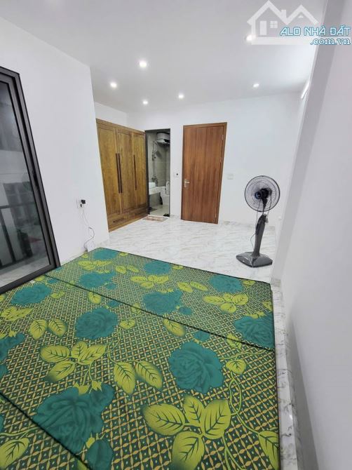 Bán Nhà | Tại Cổ Linh  Long Biên | 6Tầng Không Gian Rộng | Vị Trí Tiềm Năng Sinh Lời | 6Tỷ - 3
