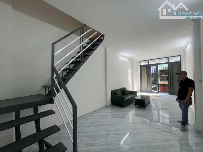 Bán nhà Âu Cơ, Tân Bình, 2 tầng, 37m², 4.65 tỷ- dòng tiền 8t/tháng-cho thuê, kinh doanh - 3