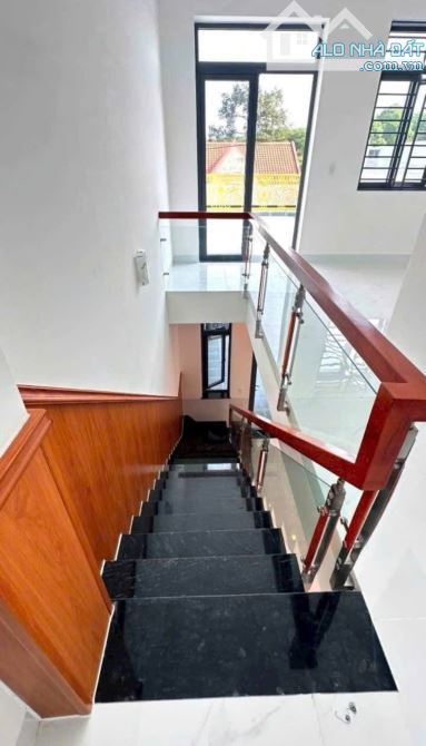 Cần tiền trả nợ bán nhà 700 TRIỆU ở Tân Thông Hội Củ Chi 5x21 108m2 Sổ sang tên - 3