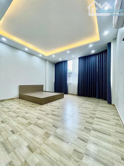 Nhà ngay mặt phố KIM GIANG-55m2-4 tầng-lô góc 3 thoáng-Oto chạy qua nhà-tầm tiền 11 tỷ - 3