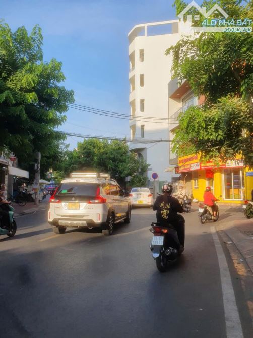 NHÀ MẶT TIỀN BÙI ĐÌNH TÚY - BÌNH THẠNH - 40M2 - 1TRỆT/1LẦU - ĐOẠN BUÔN BÁN Đ.ẸP NH.ẤT - 3